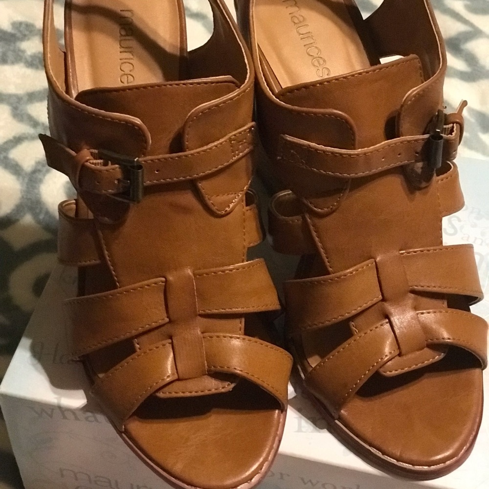 Wide heel Sandals